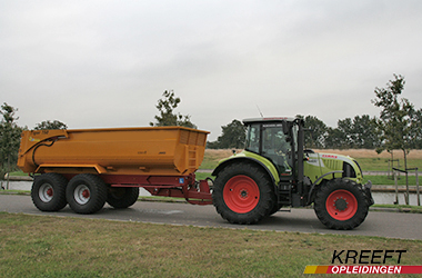 Praktijk les tractor rijbewijs